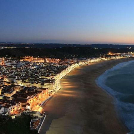 Appartement Apartamento Tony à Nazaré Extérieur photo